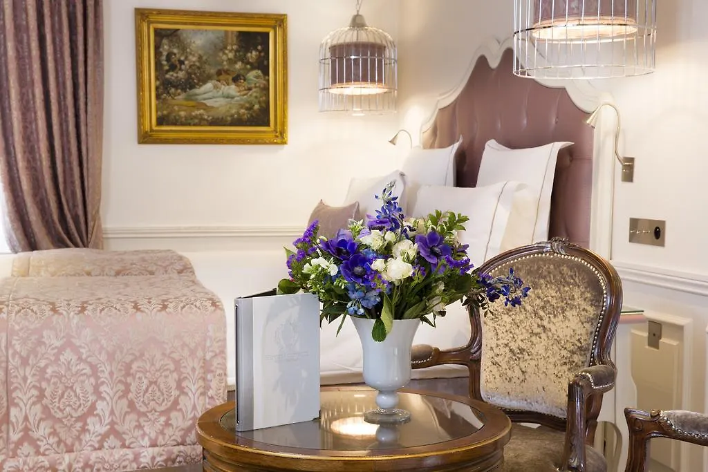 **** Hotel Académie Hôtel Saint Germain Parigi Francia